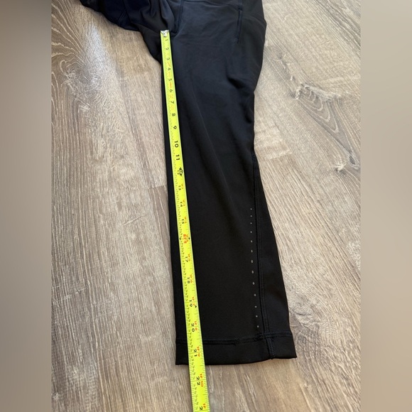 Lululemon Swift Speed High-Rise Crop 21" Size 4 Black - Picture 12 of 13